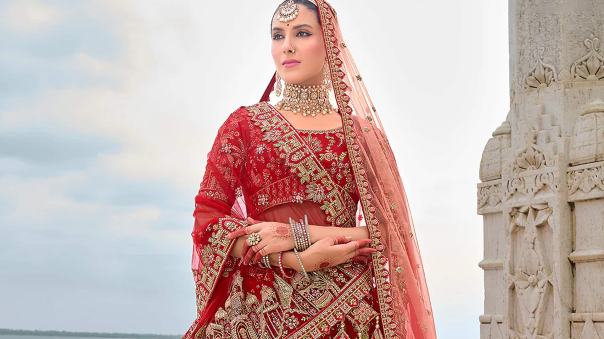 Aksesori modern dengan kain fusion India