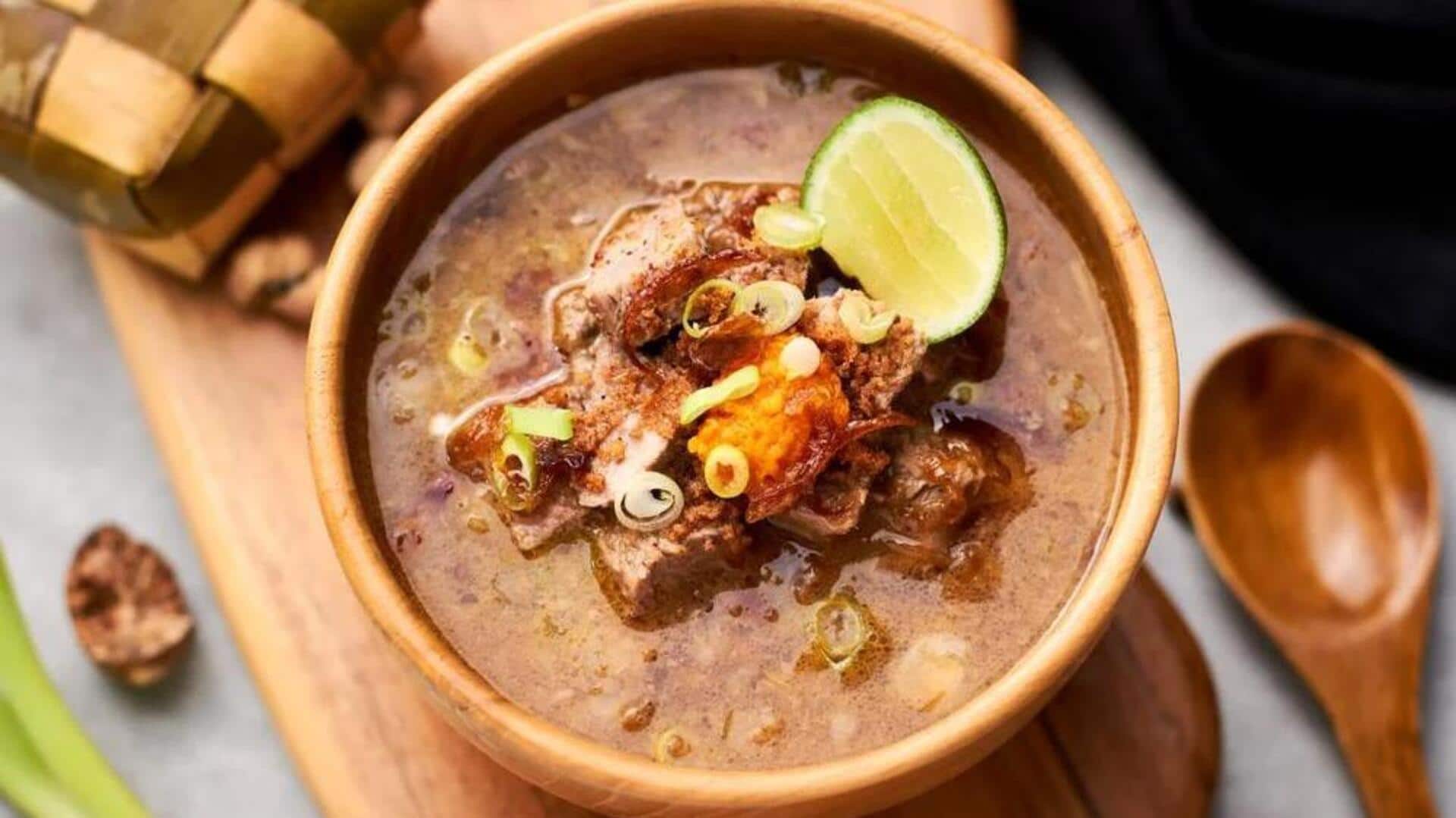 Mencicipi Hidangan Vegetarian Terpedas di Makassar