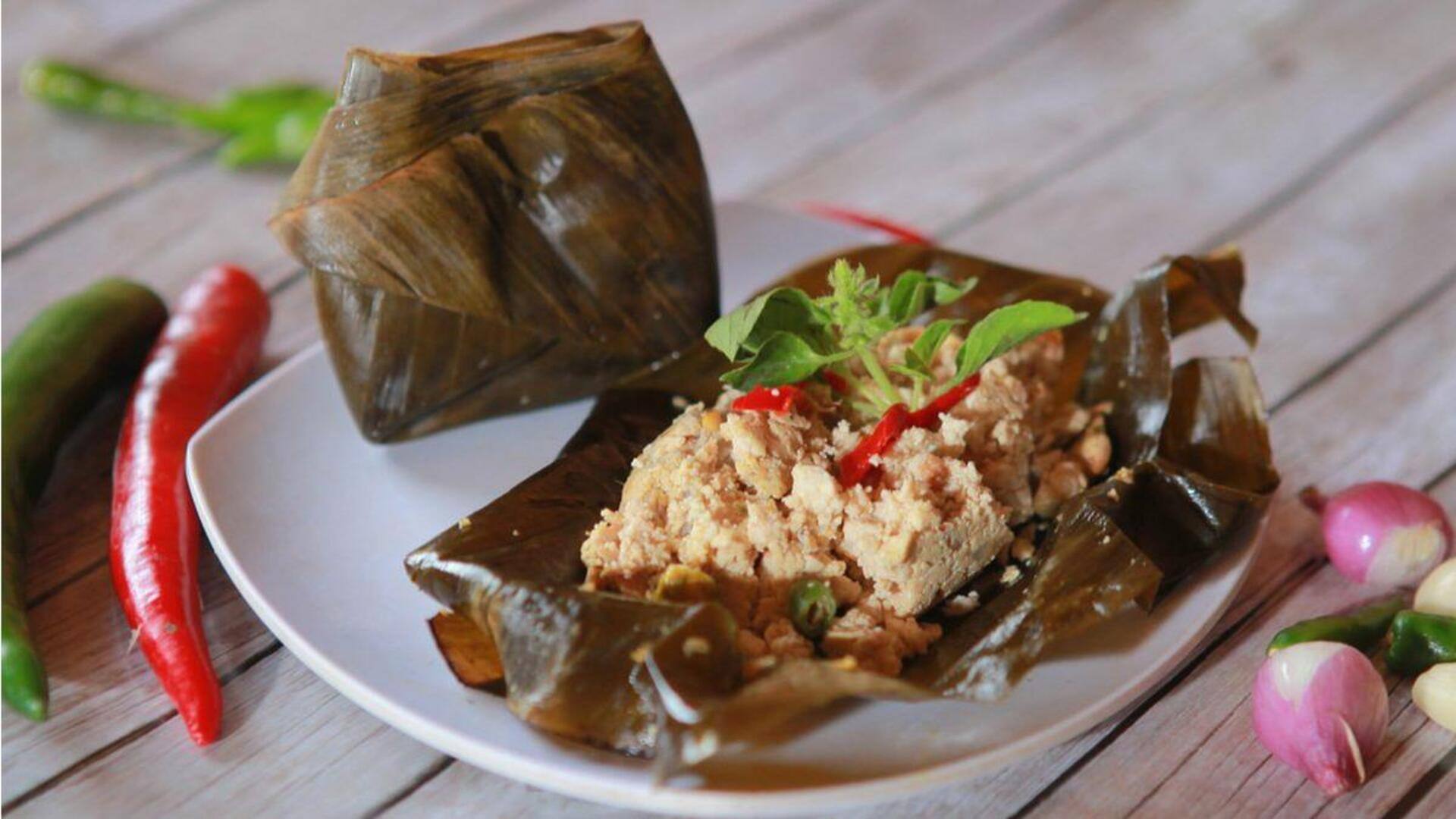 Lima Hidangan Berbalut Daun Pisang dengan Sentuhan Rempah Khas Indonesia