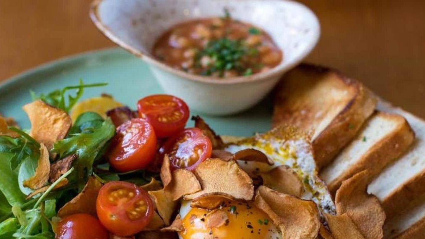 Sarapan terhitung 30 menit setelah bangun tidur Sarapan terhitung 30 menit setelah bangun tidur