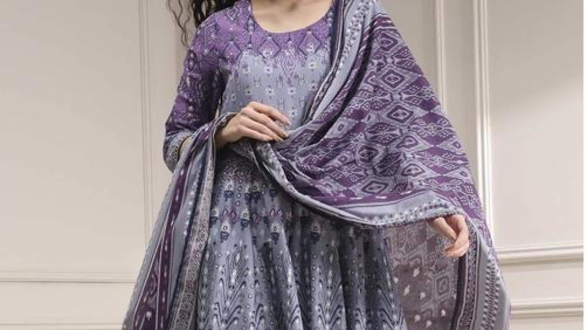 Desain Anarkali teratas yang mengubah elegansi tradisional