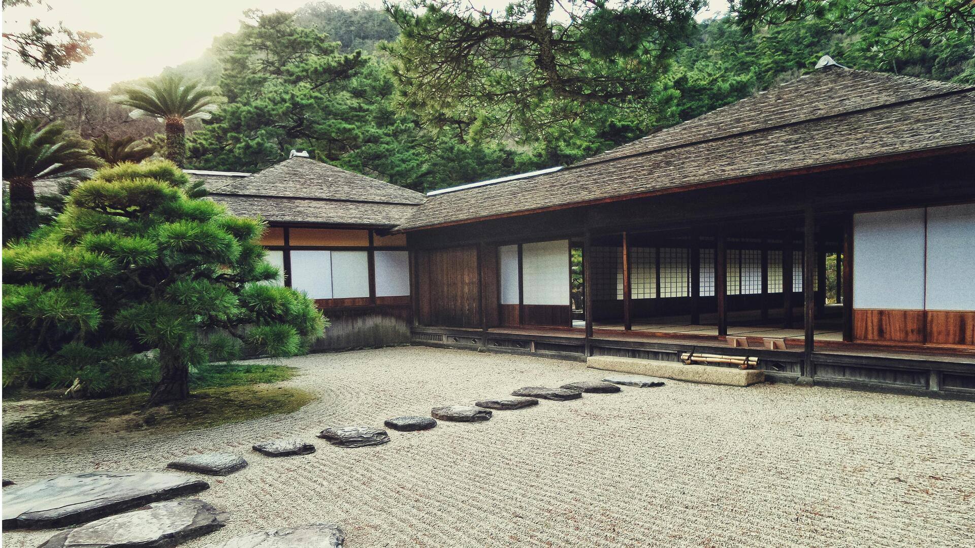 Menemukan Keindahan Taman Jepang yang Tersembunyi