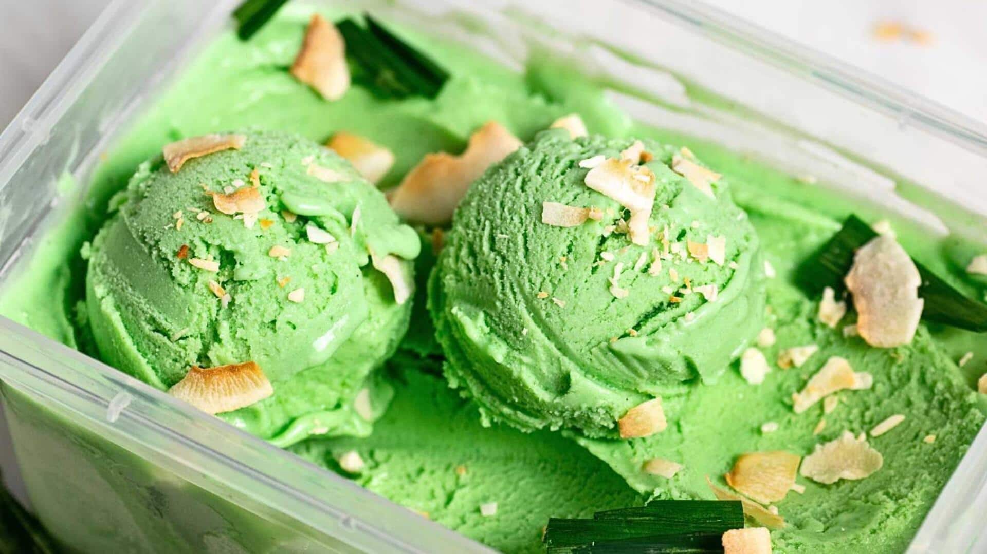 Mencicipi Es Krim Pandan dengan Sentuhan Tropis yang Unik