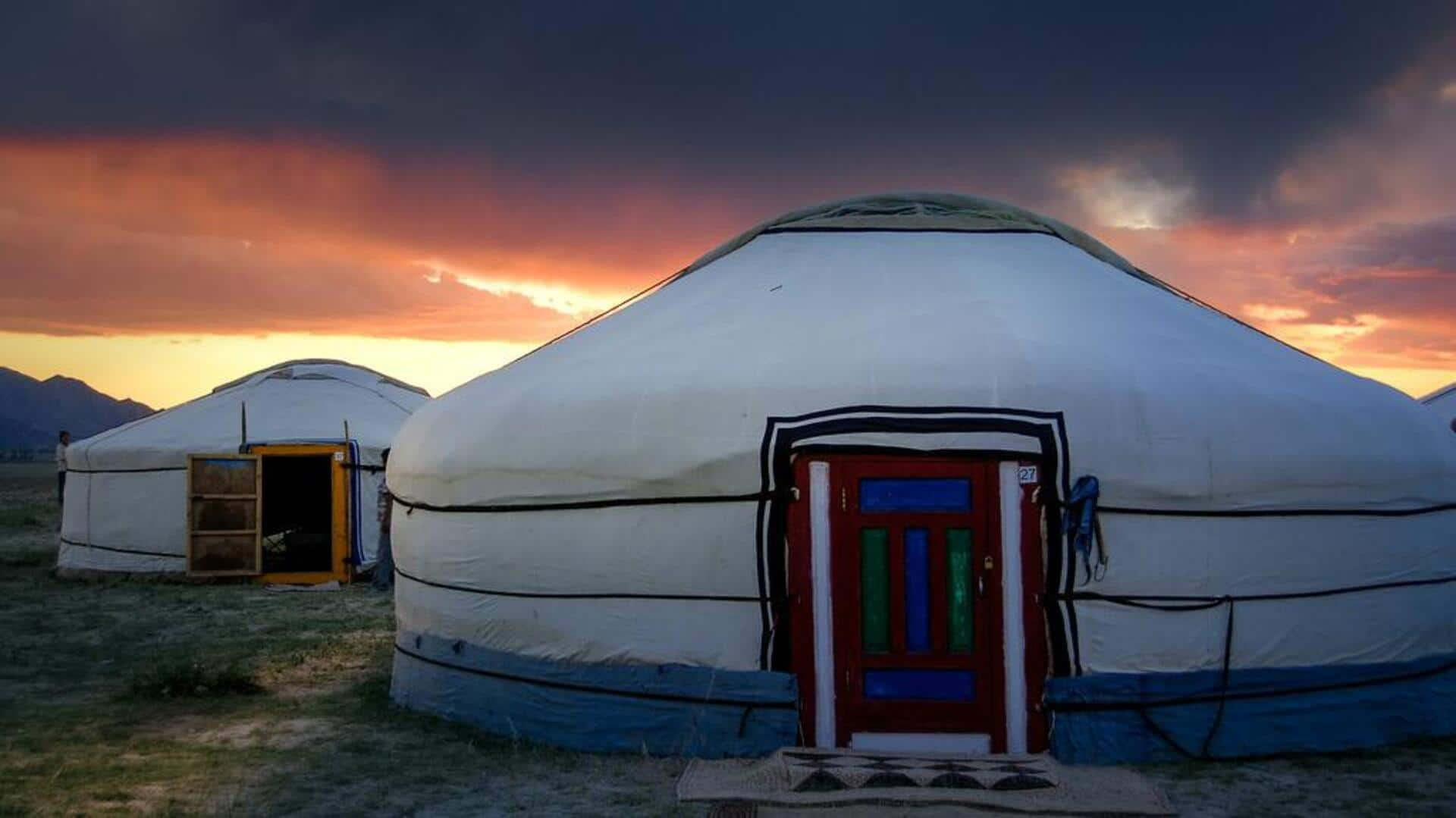 Yurt Mongolia: Retret nomaden yang nyaman