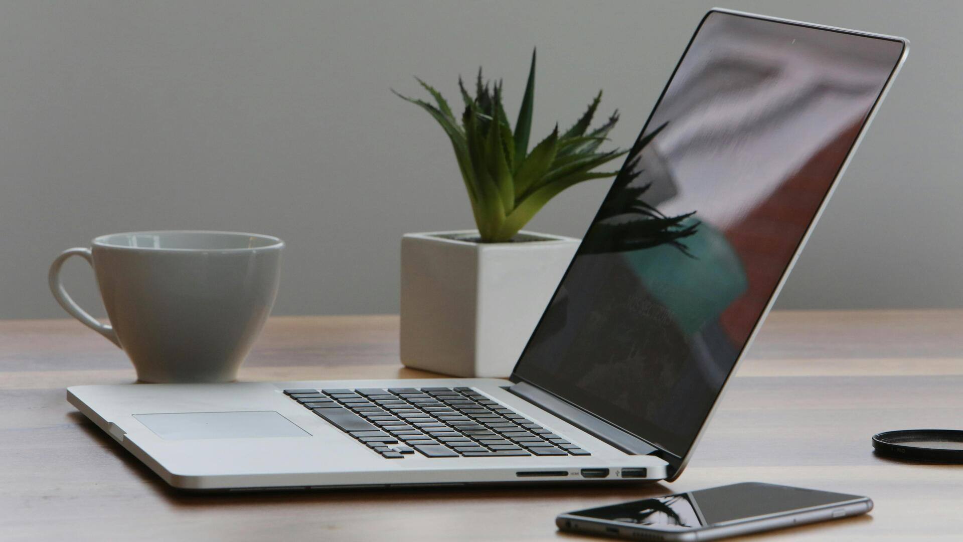 Teknologi Ramah Lingkungan: Material Biodegradable dalam Gawai