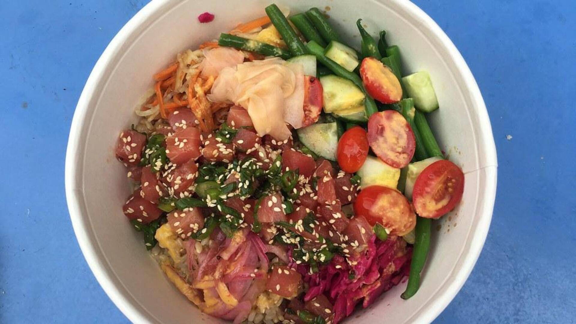 Panduan membuat Tempe Poke Bowl fusion Indonesia-Hawaii yang lezat