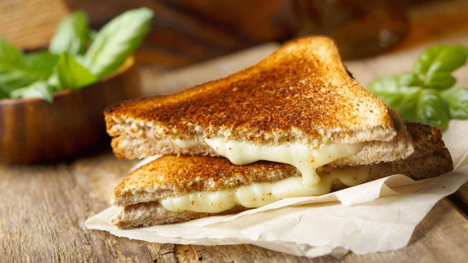 Camilan Sederhana dengan Bahan Utama Roti Tawar