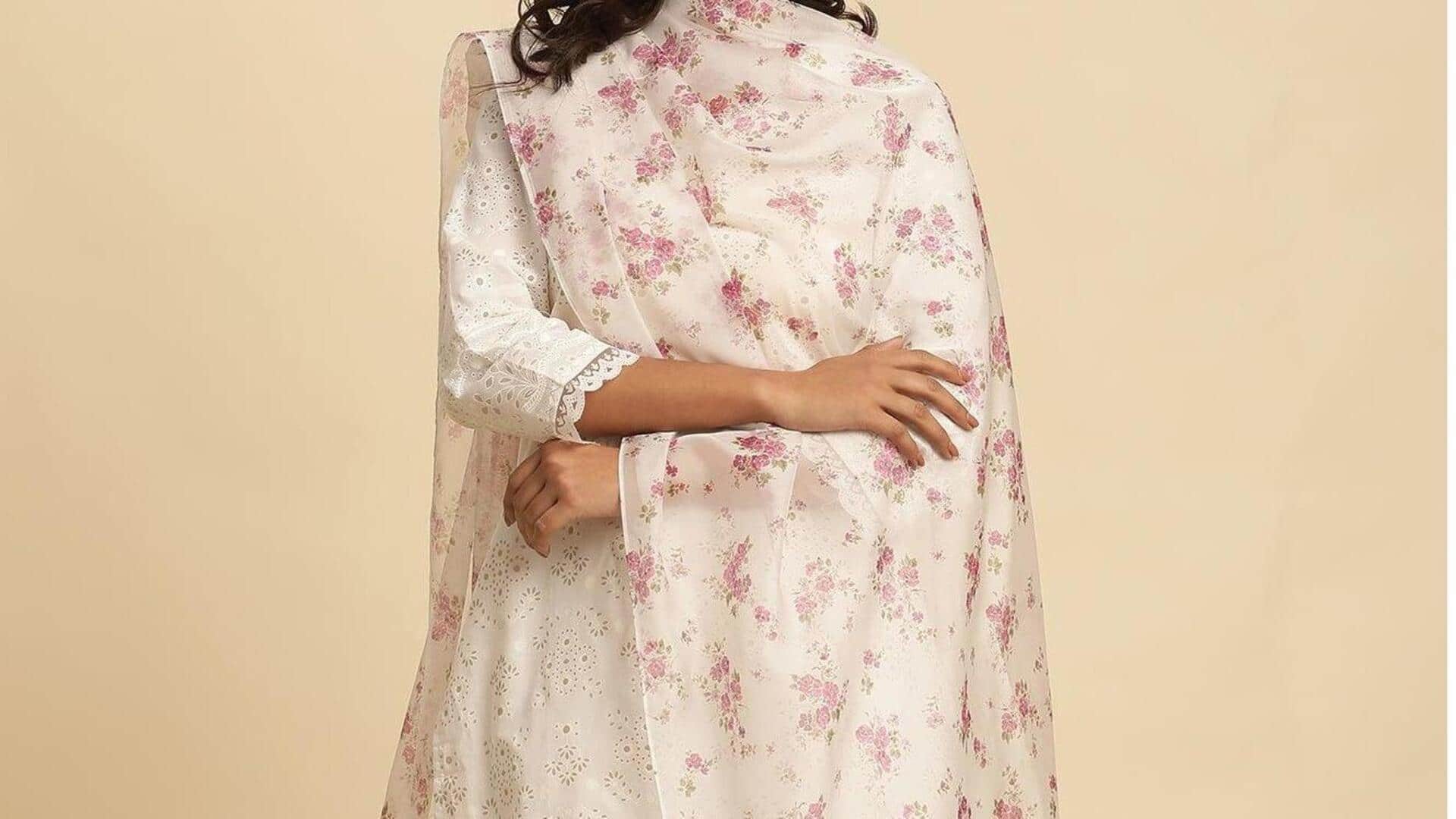 Dupatta organza: Tingkatkan penampilan musim semi Anda