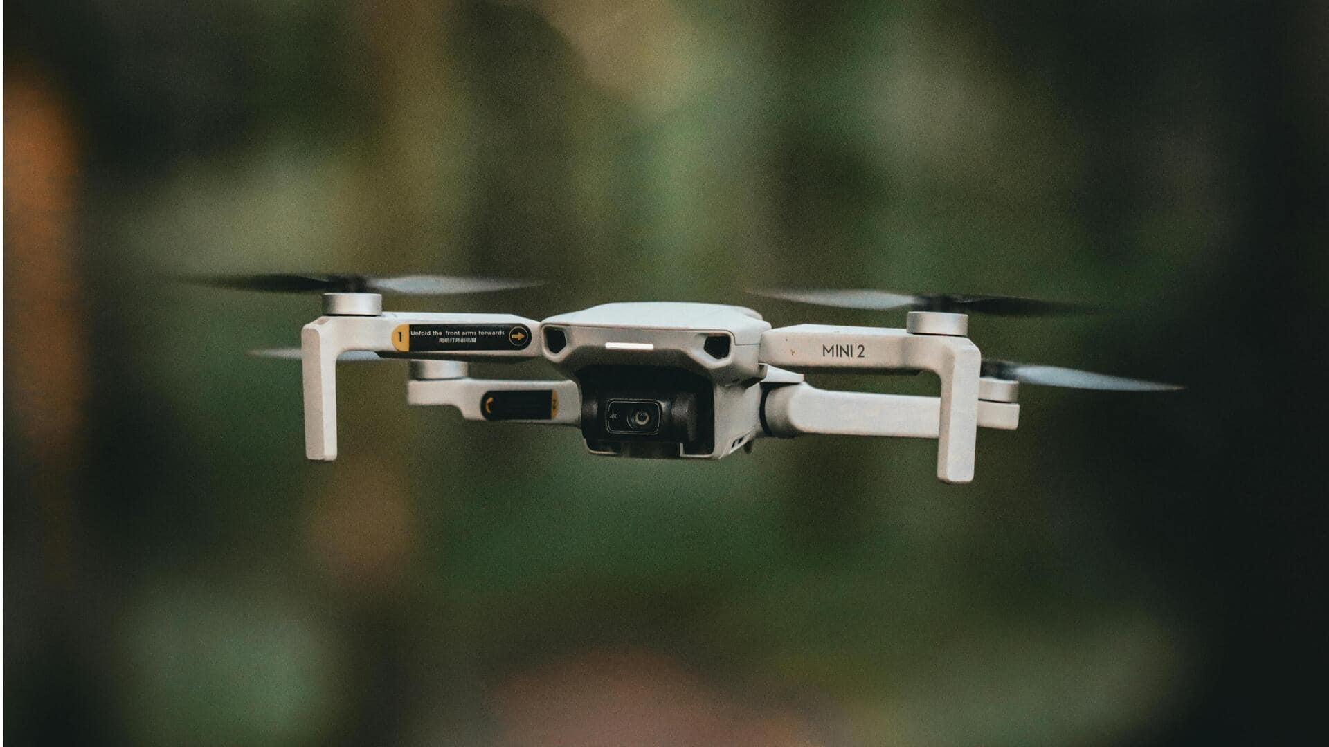 Drone AI untuk Melindungi Satwa Langka Drone AI untuk Melindungi Satwa Langka