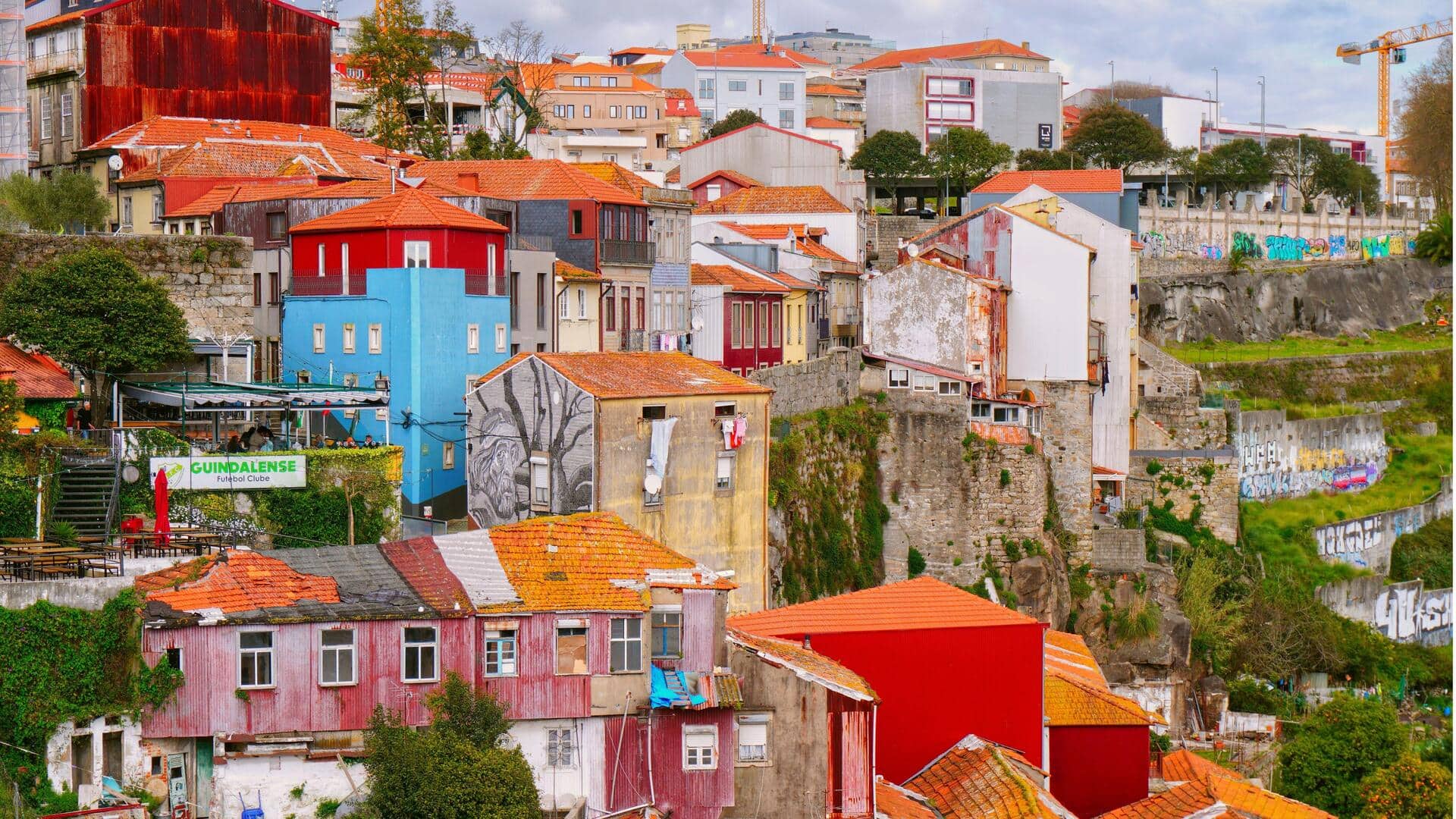Seni Jalanan Porto yang Memukau