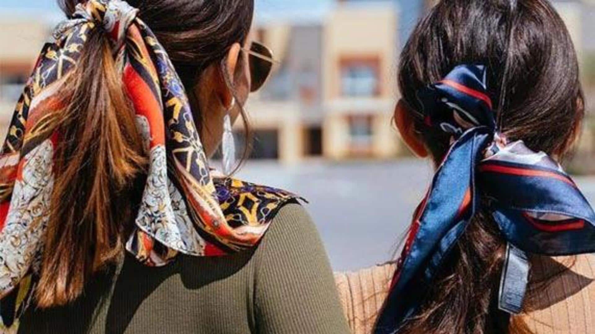 Lima cara mengubah syal menjadi aksesori mode abadi