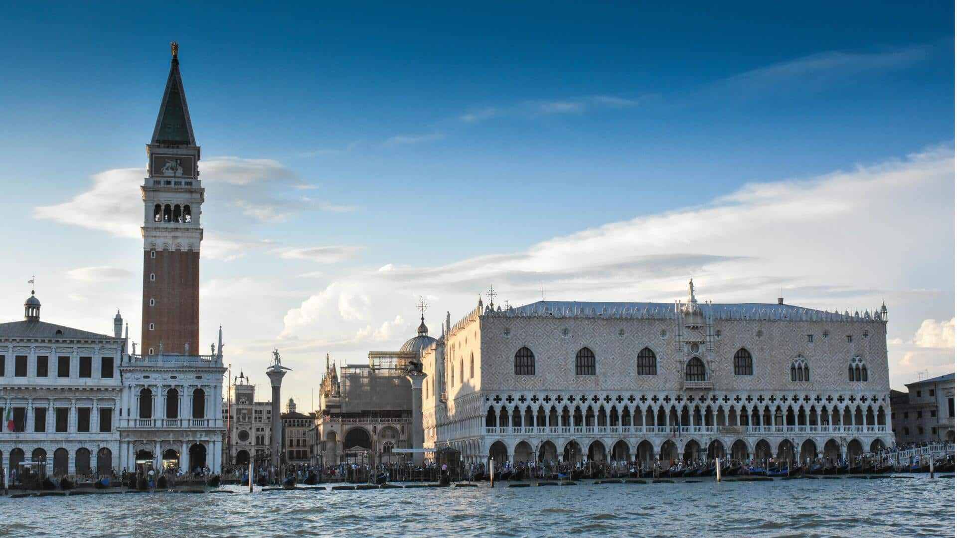 Menjelajahi Arsitektur Menakjubkan di Venesia