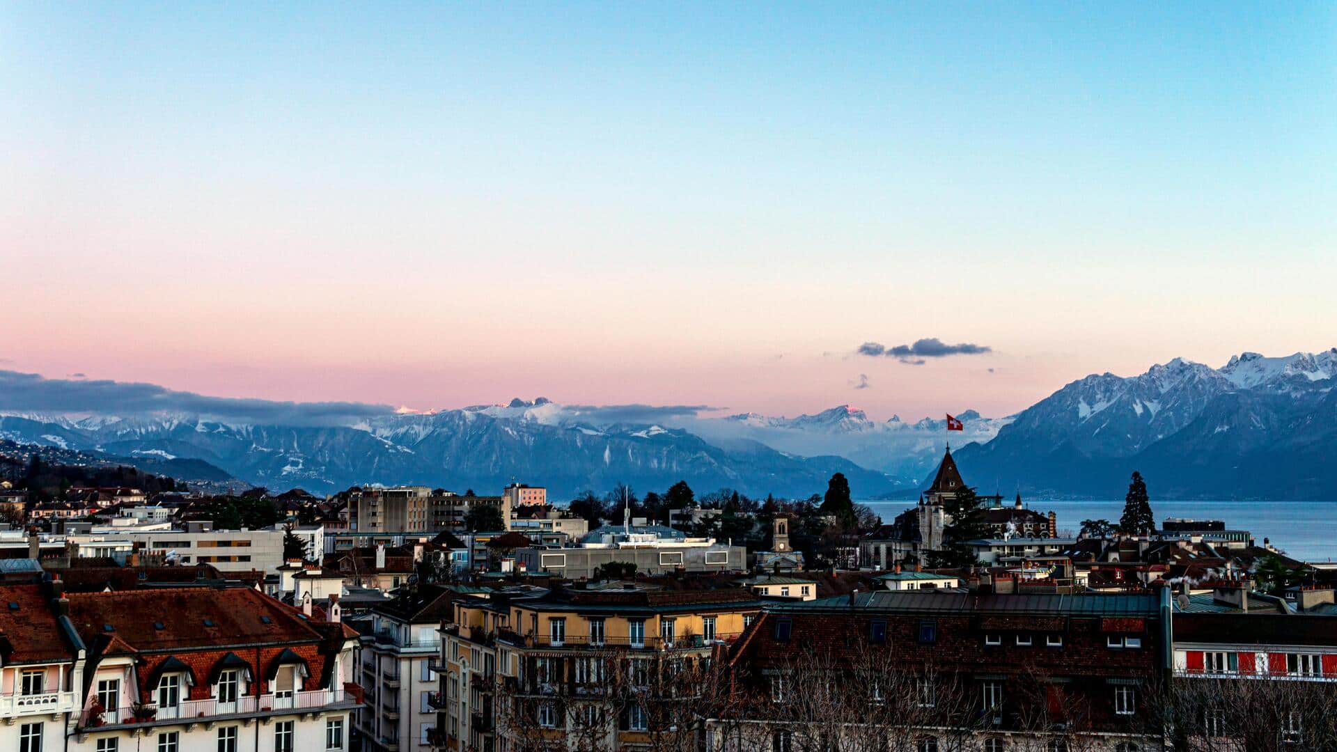 Menikmati Fondue Terkenal di Lausanne Menikmati Fondue Terkenal di Lausanne