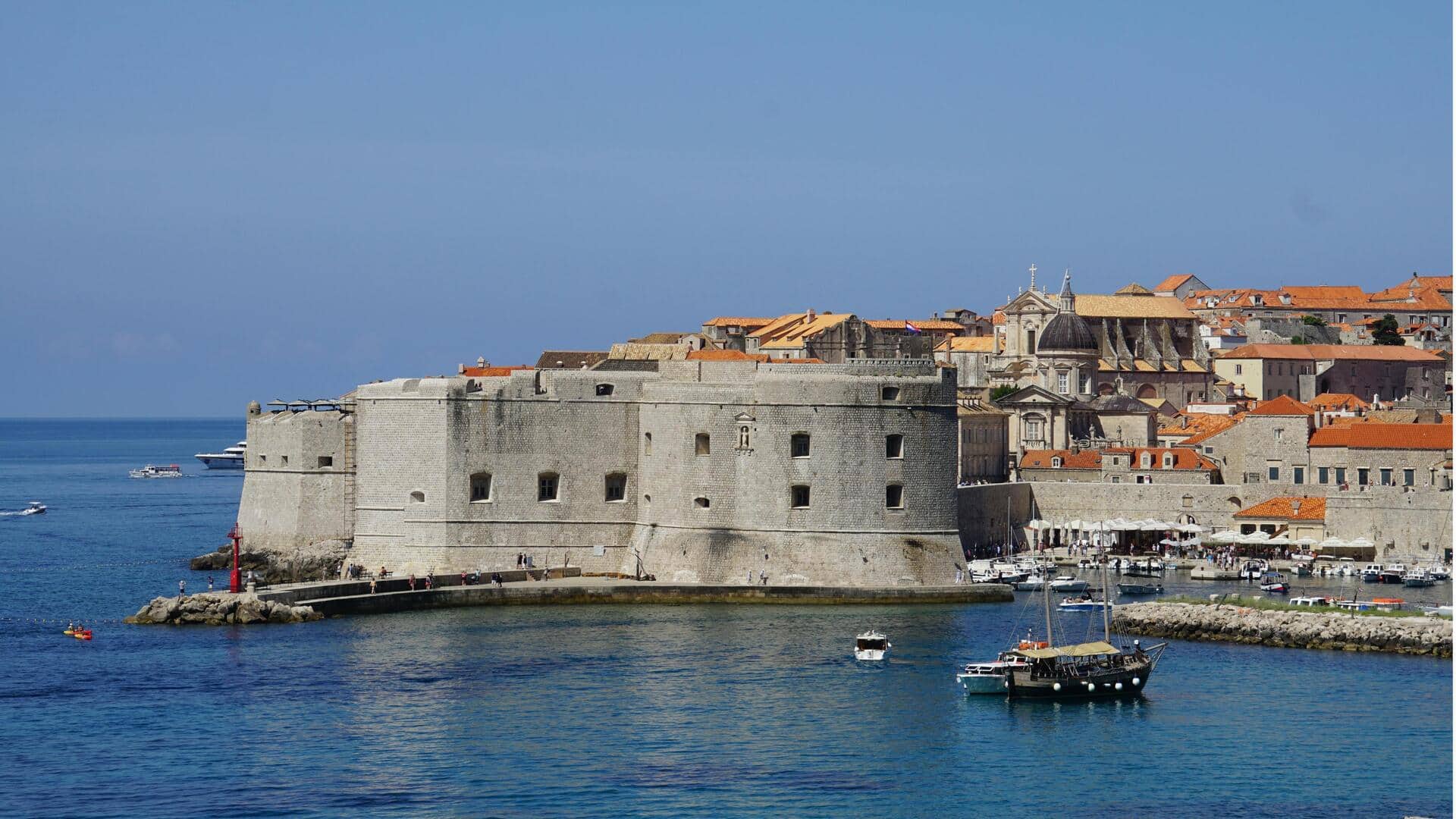 Menemukan Arsitektur Abad Pertengahan Dubrovnik