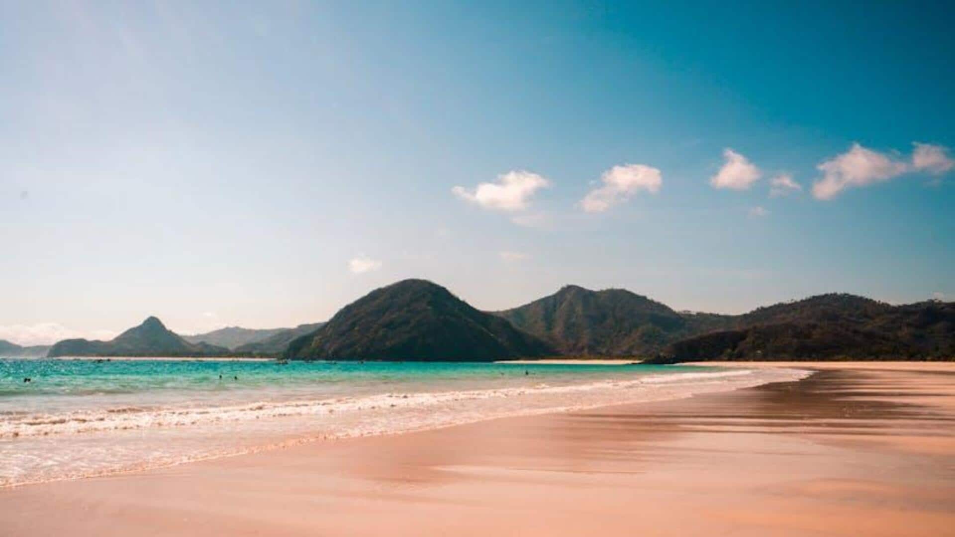 Temukan Pantai Rahasia Indonesia untuk Berkemah di Bawah Bintang Temukan Pantai Rahasia Indonesia untuk Berkemah di Bawah Bintang