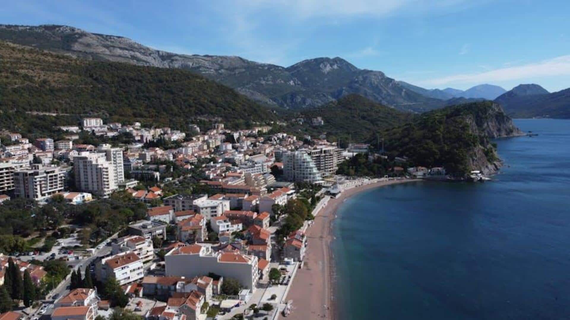Menjelajahi Pantai Tersembunyi di Montenegro untuk Retret yang Tenang Menjelajahi Pantai Tersembunyi di Montenegro untuk Retret yang Tenang