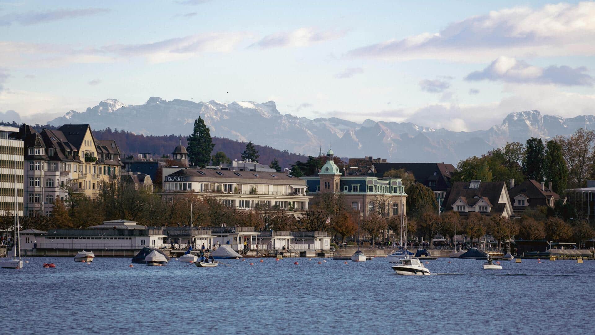 Menemukan Harta Karun Tersembunyi di Tepi Danau Zurich