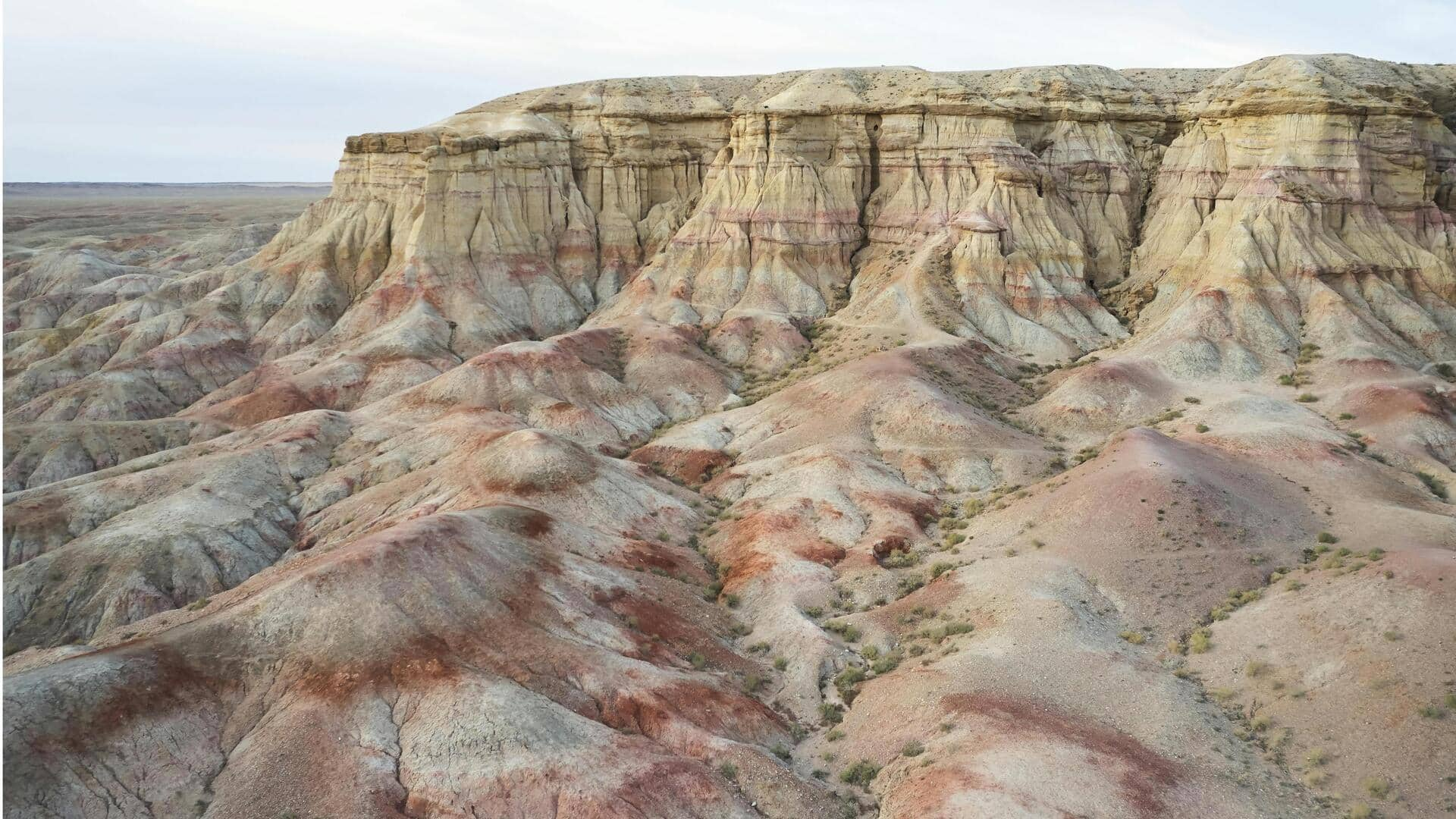 Menjelajahi Keajaiban Tsagaan Suvarga, Mongolia