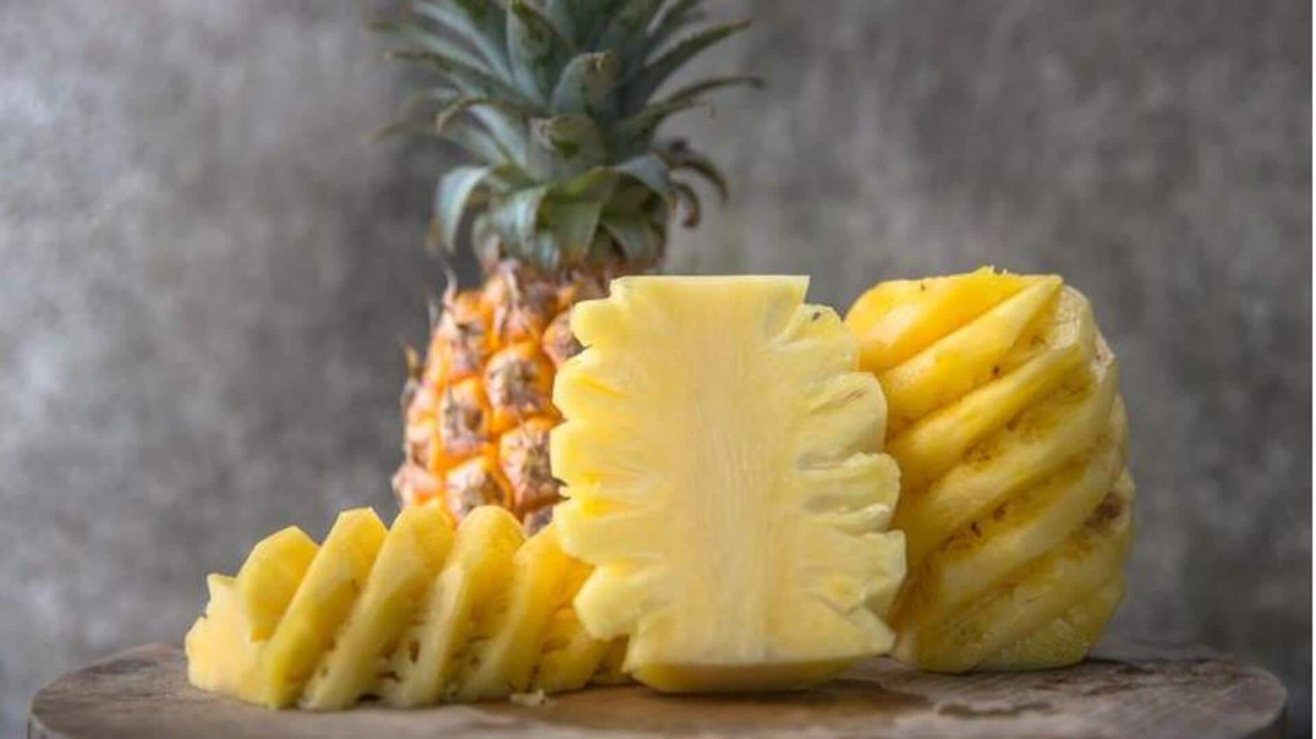 Salad Segar Indonesia dengan Bahan Dasar Nanas