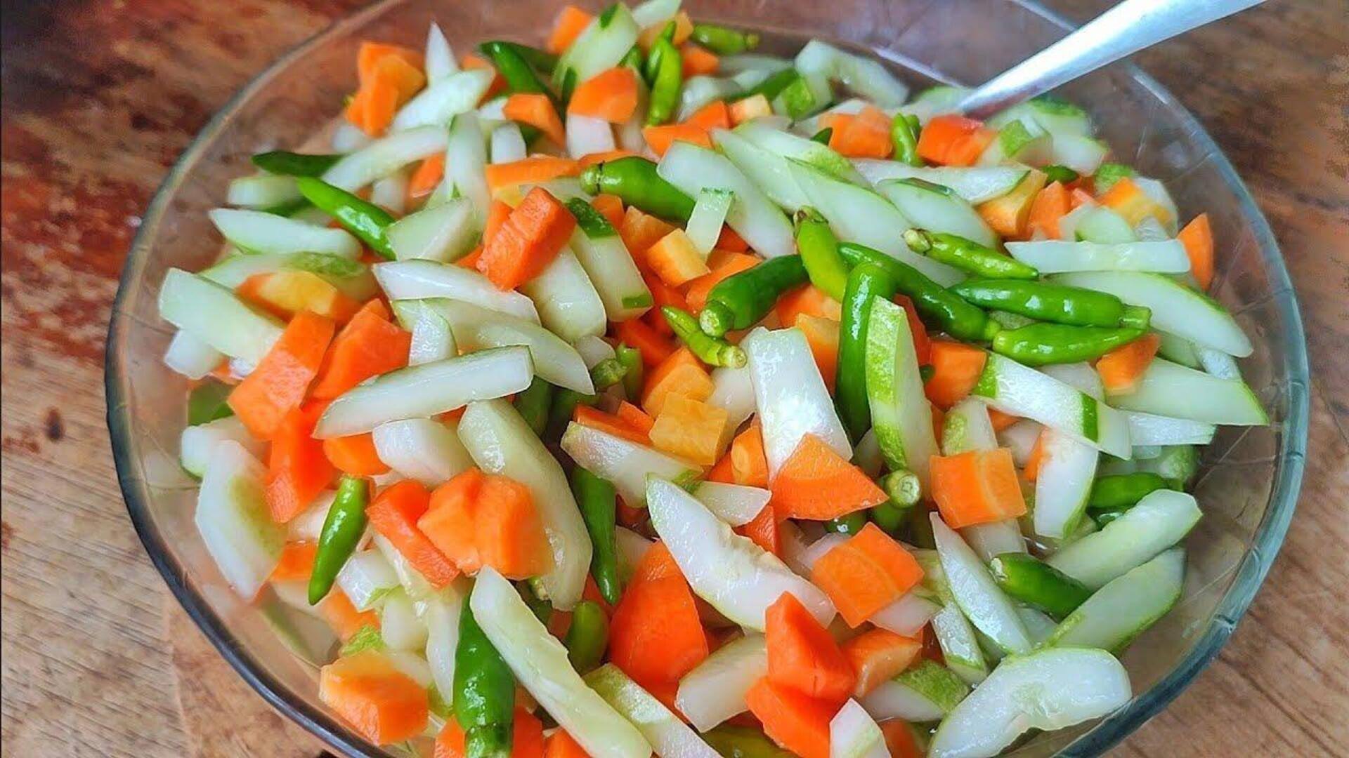 Cobalah Lima Acar Khas Indonesia untuk Pengalaman Rasa yang Unik