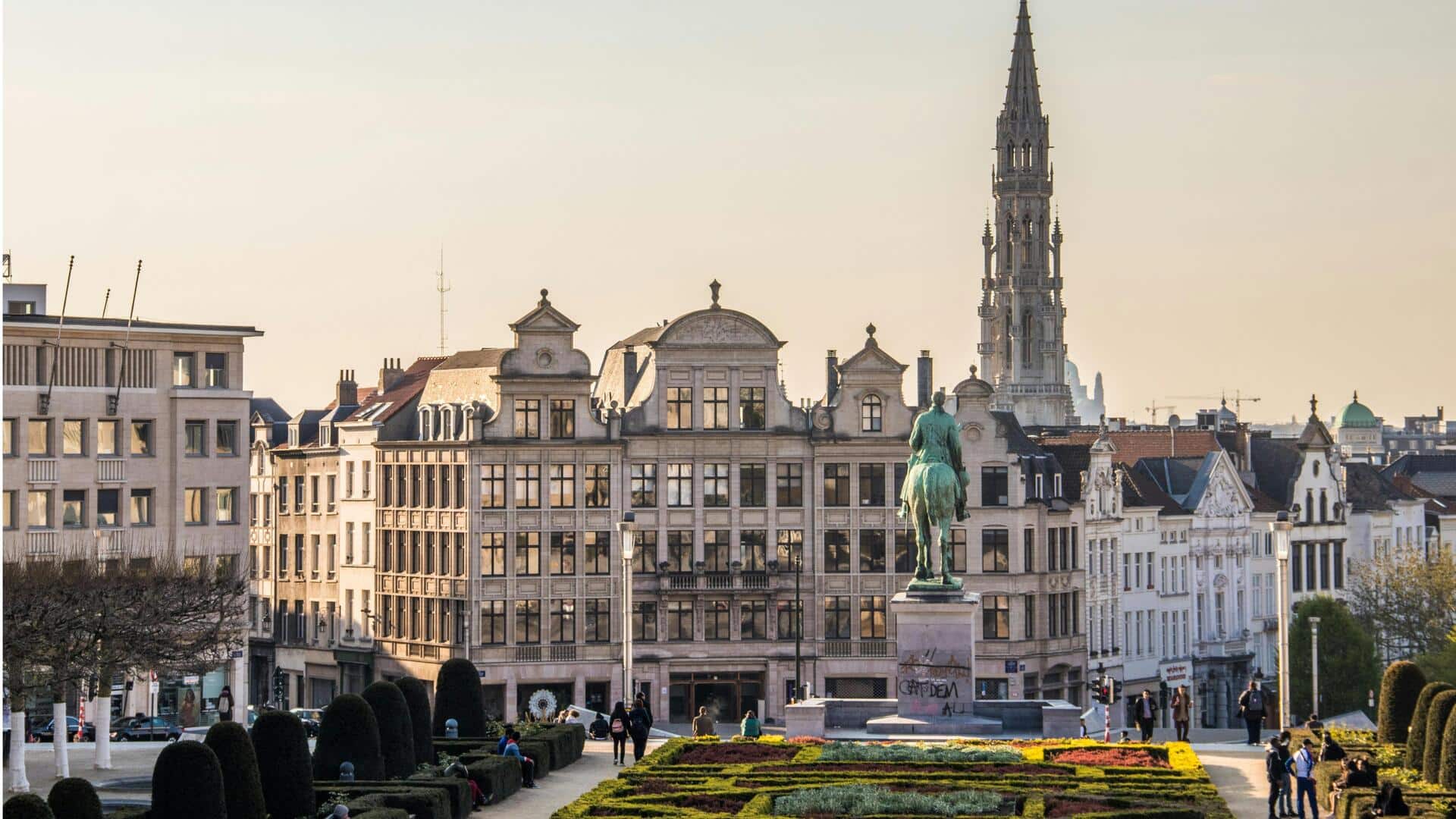 Pasar Loak Berwarna-warni di Brussel yang Wajib Dikunjungi