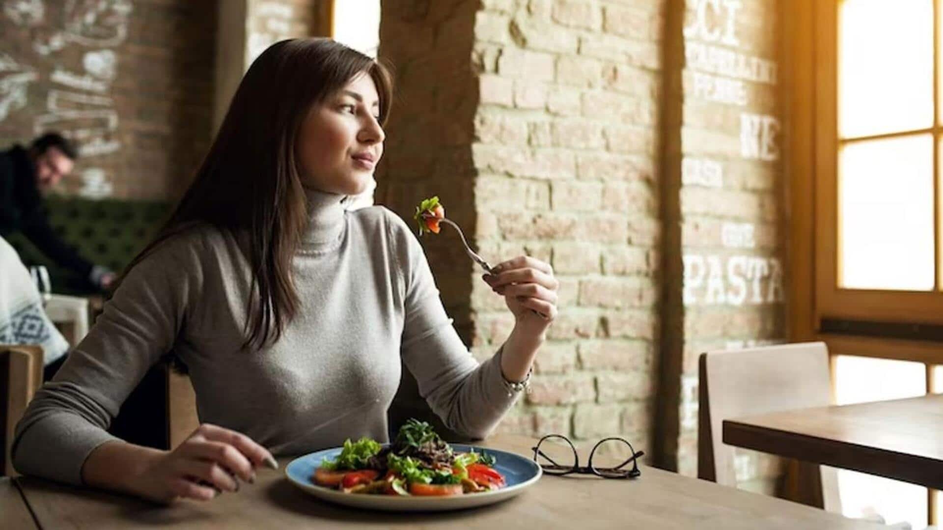 Cara Mudah Menumbuhkan Kebiasaan Makan Dengan Penuh Kesadaran