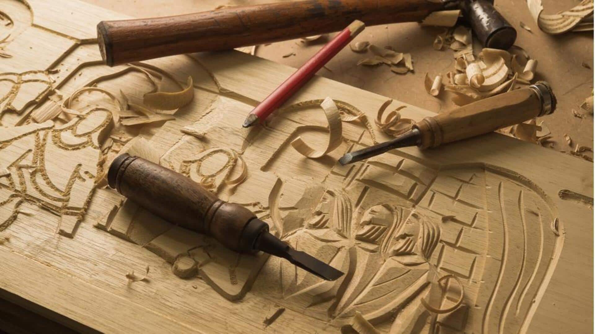 Menguasai Ukiran Relief dengan Teknik Dasar Pahatan