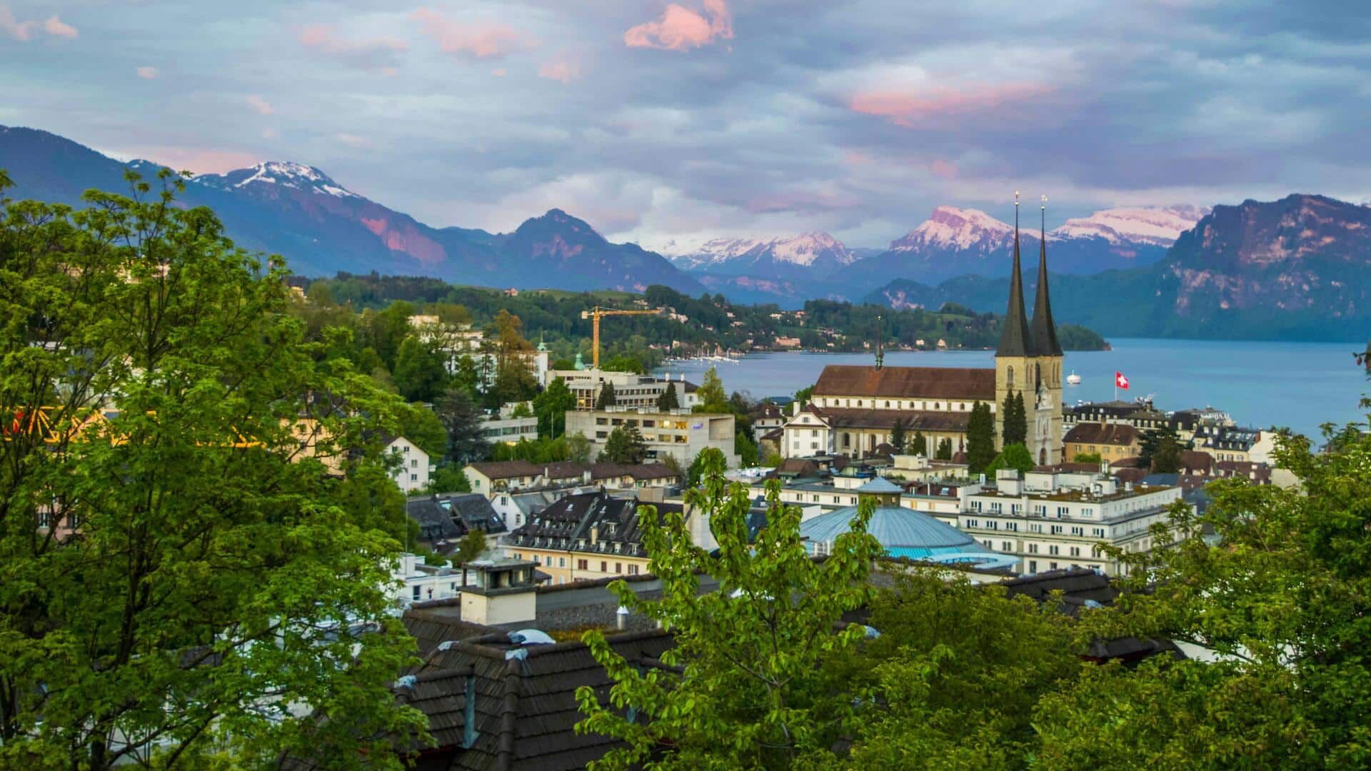 Kota Tepi Danau di Swiss: Permata Tenang yang Wajib Dikunjungi