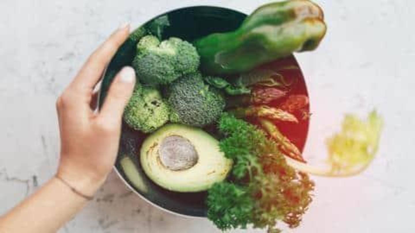 5 sayuran rendah karbo yang patut dikonsumsi selama diet keto