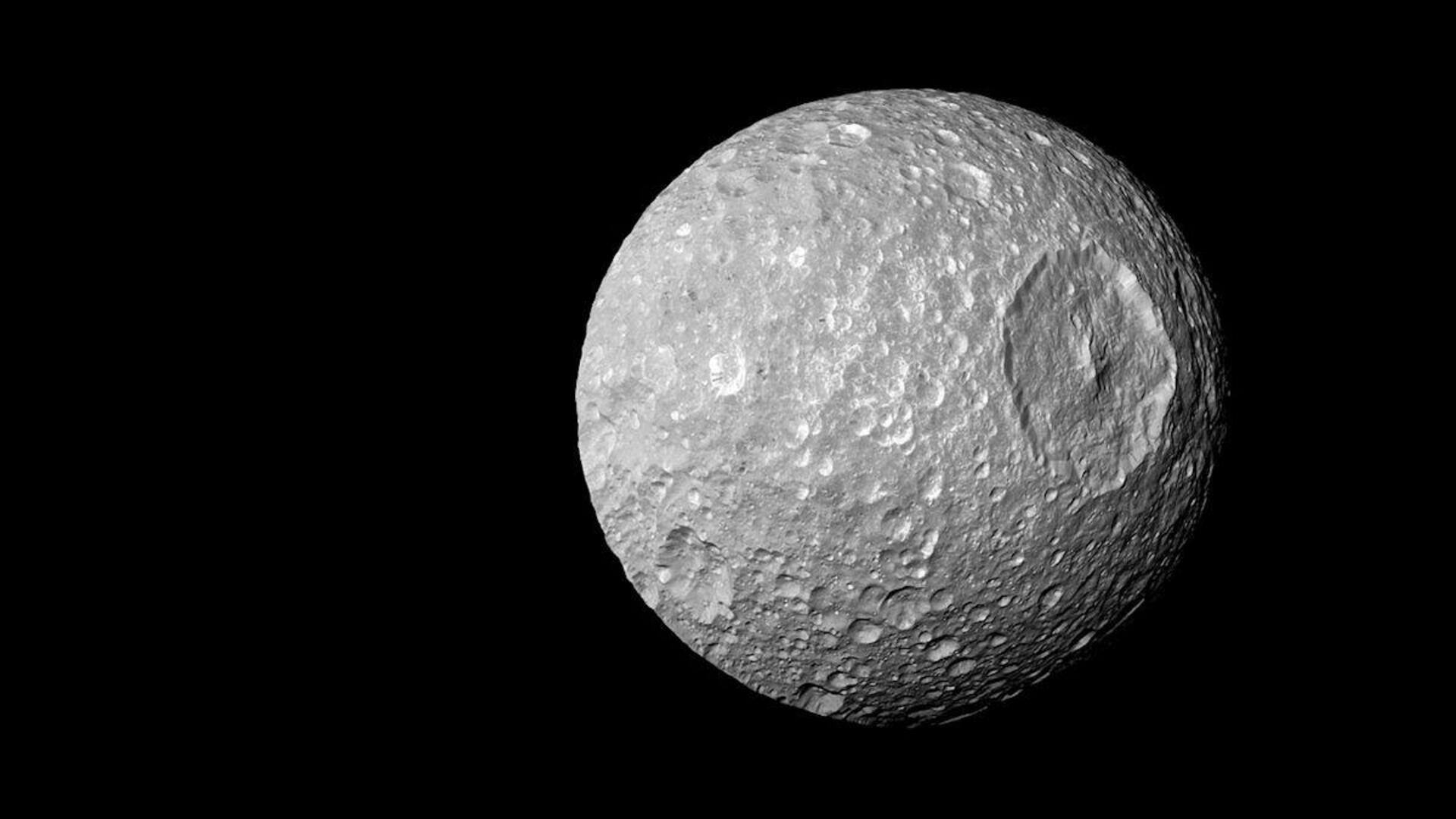 Mengapa Permukaan Mimas Mirip dengan Death Star?