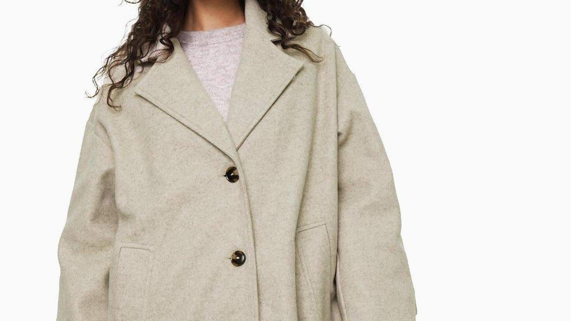 Lima cara memadukan mantel melton untuk musim dingin India