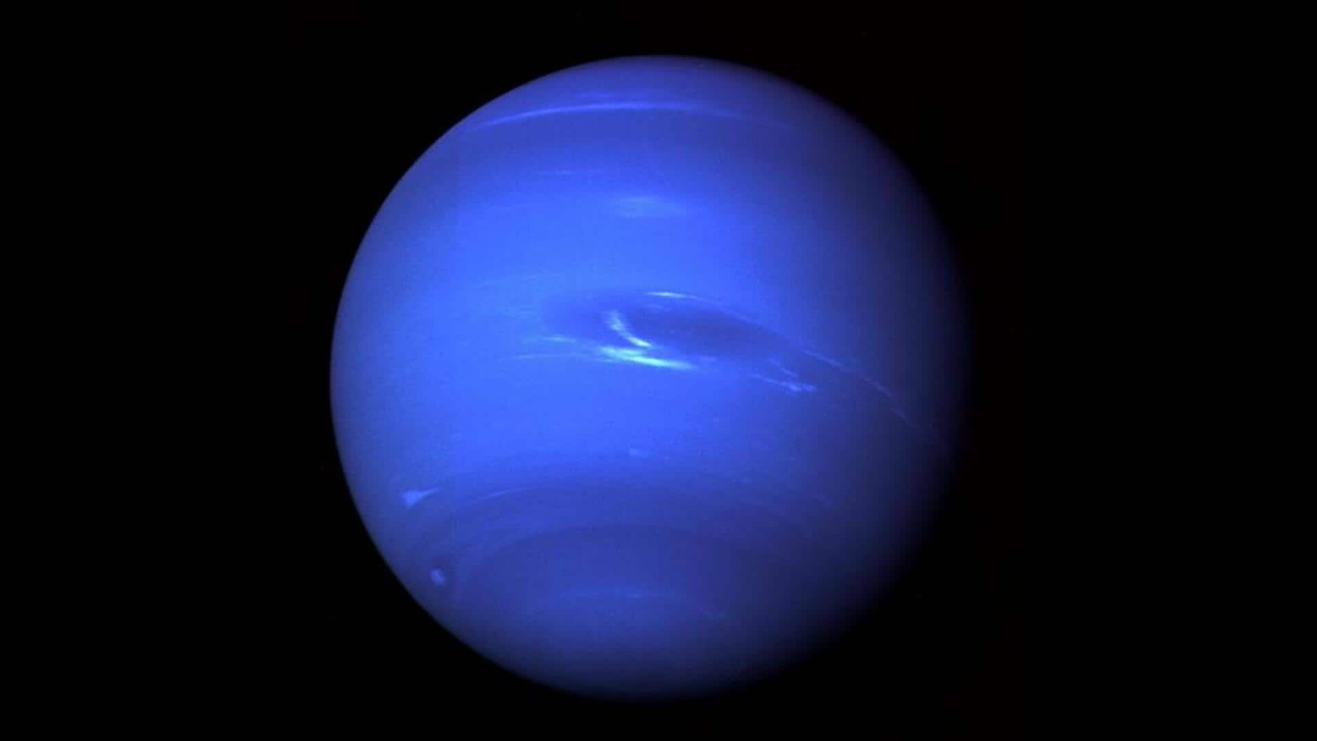 Mempelajari Awan Metana yang Menakjubkan di Neptunus