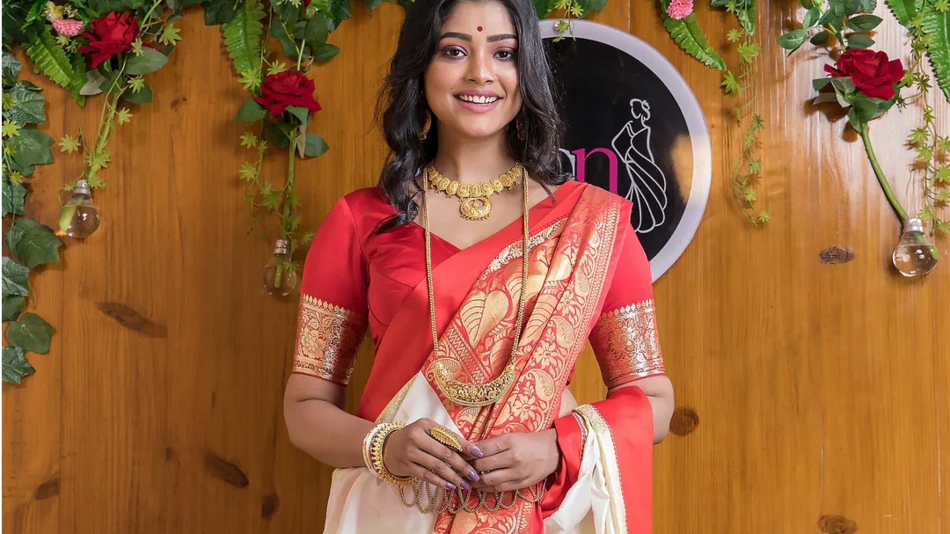 Gaya saree drape abadi untuk koleksi Anda