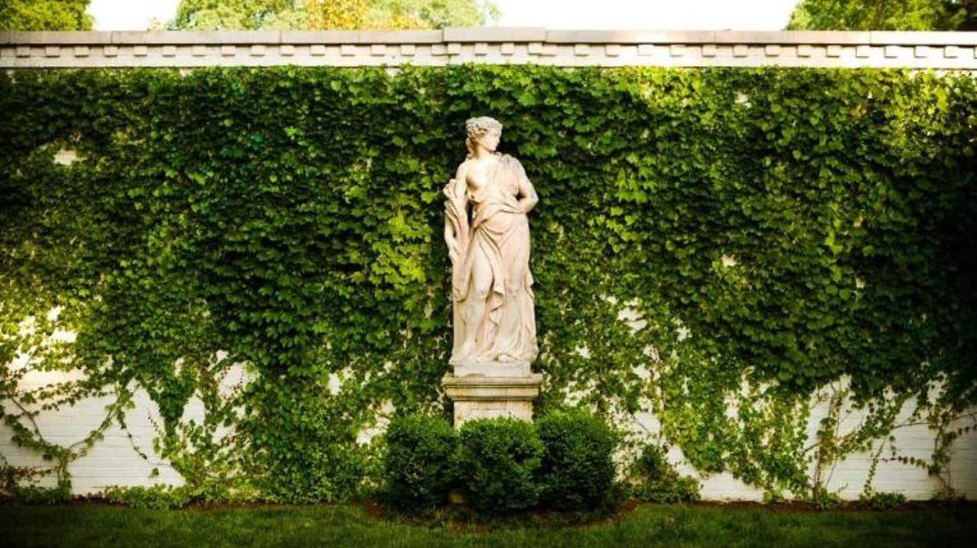 Lima Cara Menampilkan Karya Seni di Taman Anda