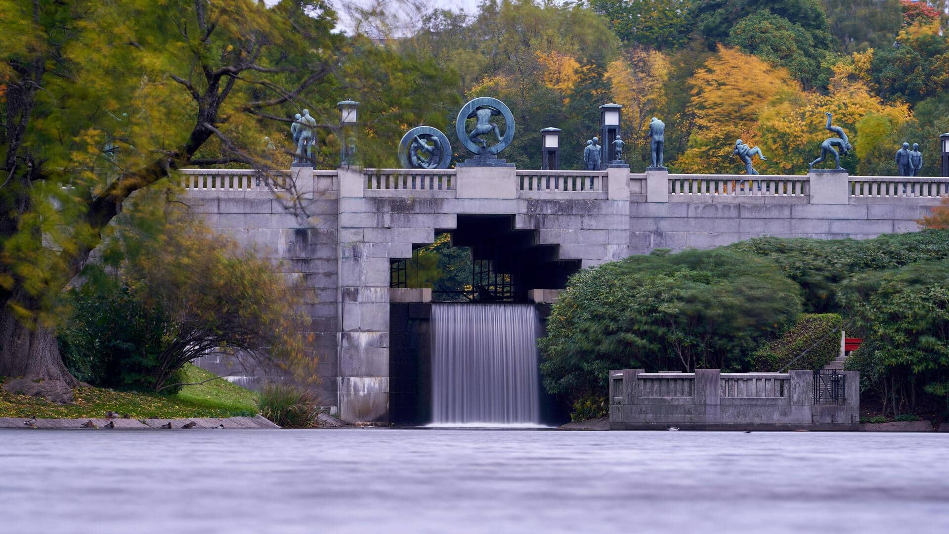 Menemukan Seni Norwegia melalui Patung Luar Ruangan