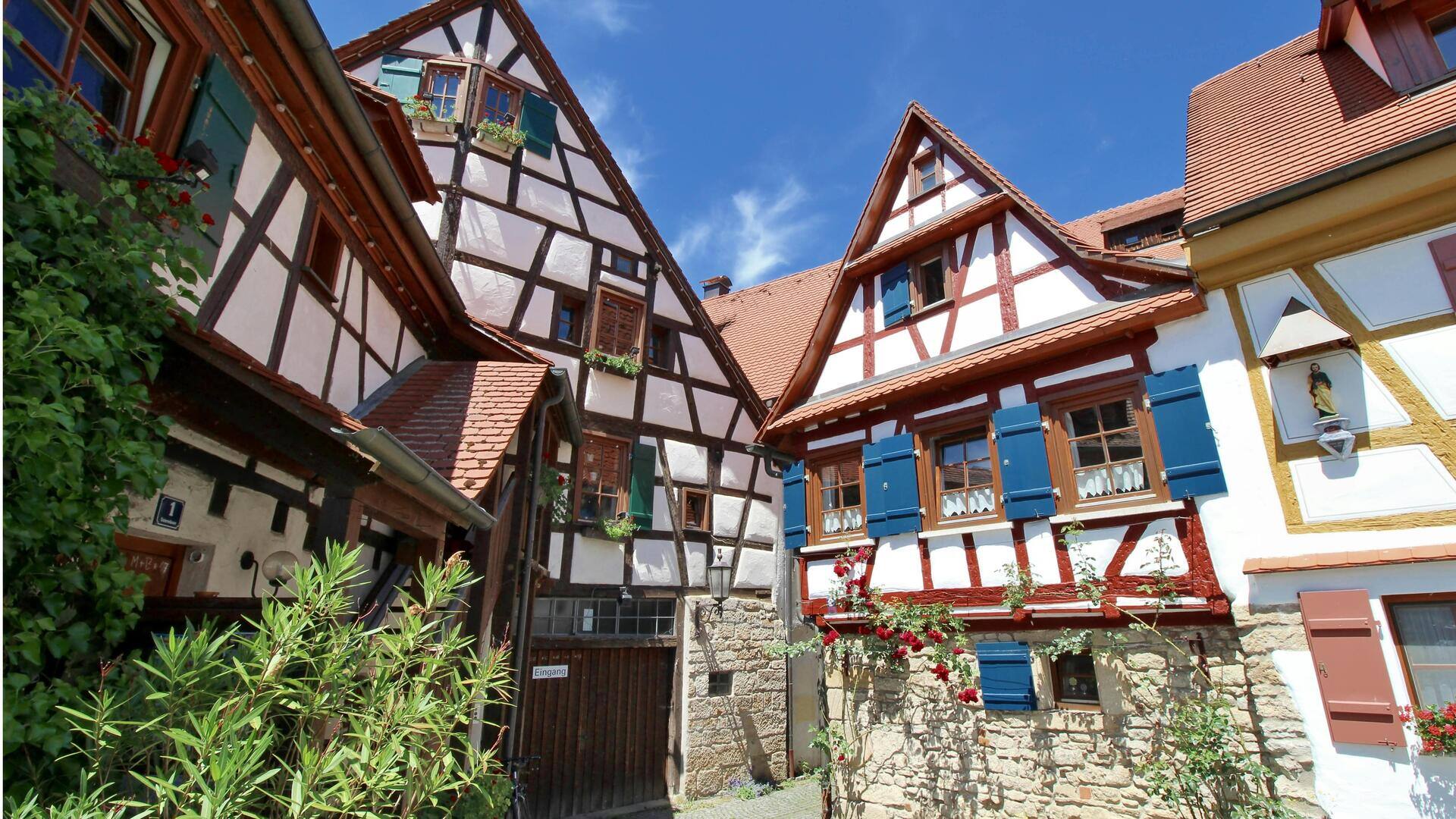 Menjelajahi Kota Abad Pertengahan Rothenburg ob der Tauber, Jerman