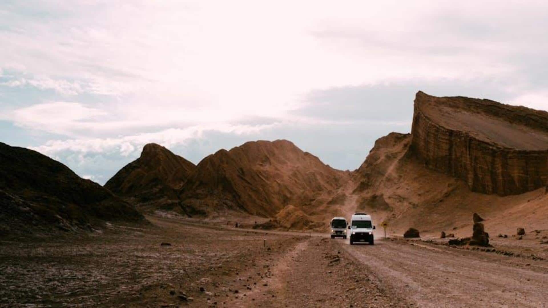 Menjelajahi Keindahan Valle de la Luna, Chili