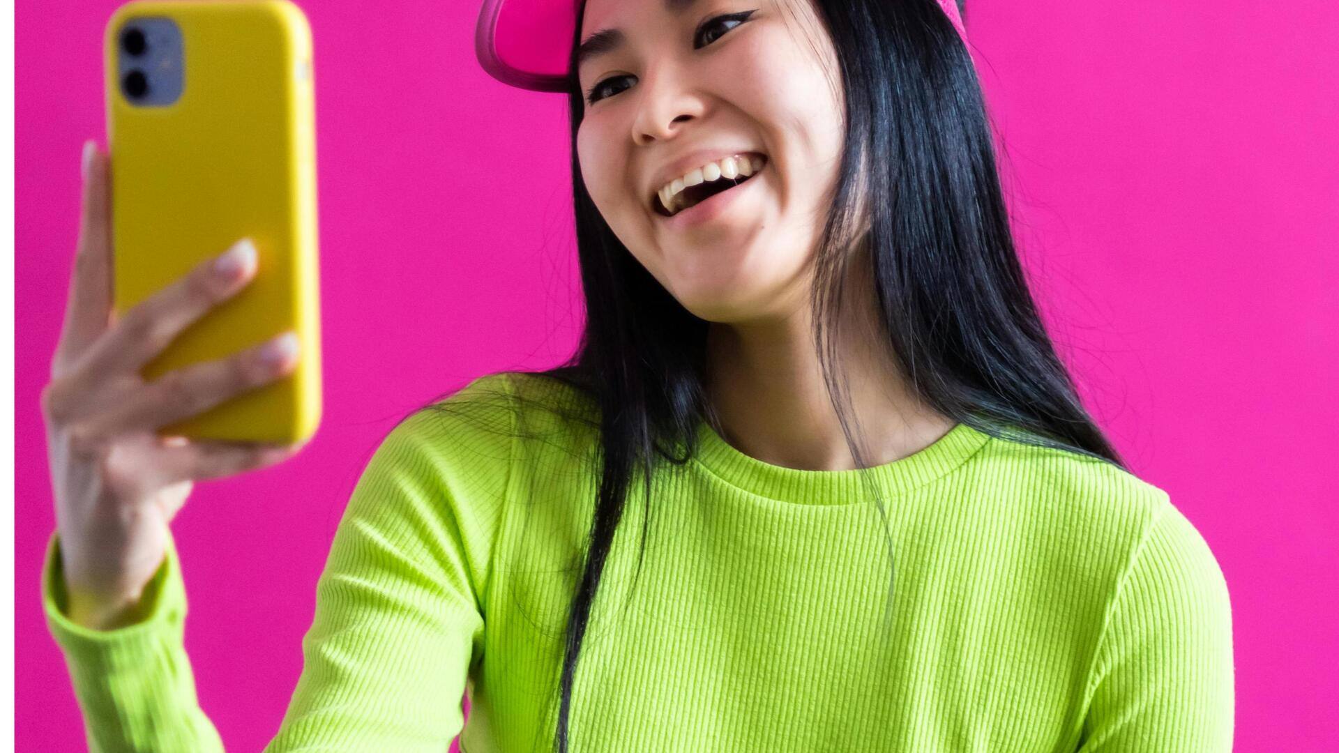 Cara aman memakai warna neon dengan gaya