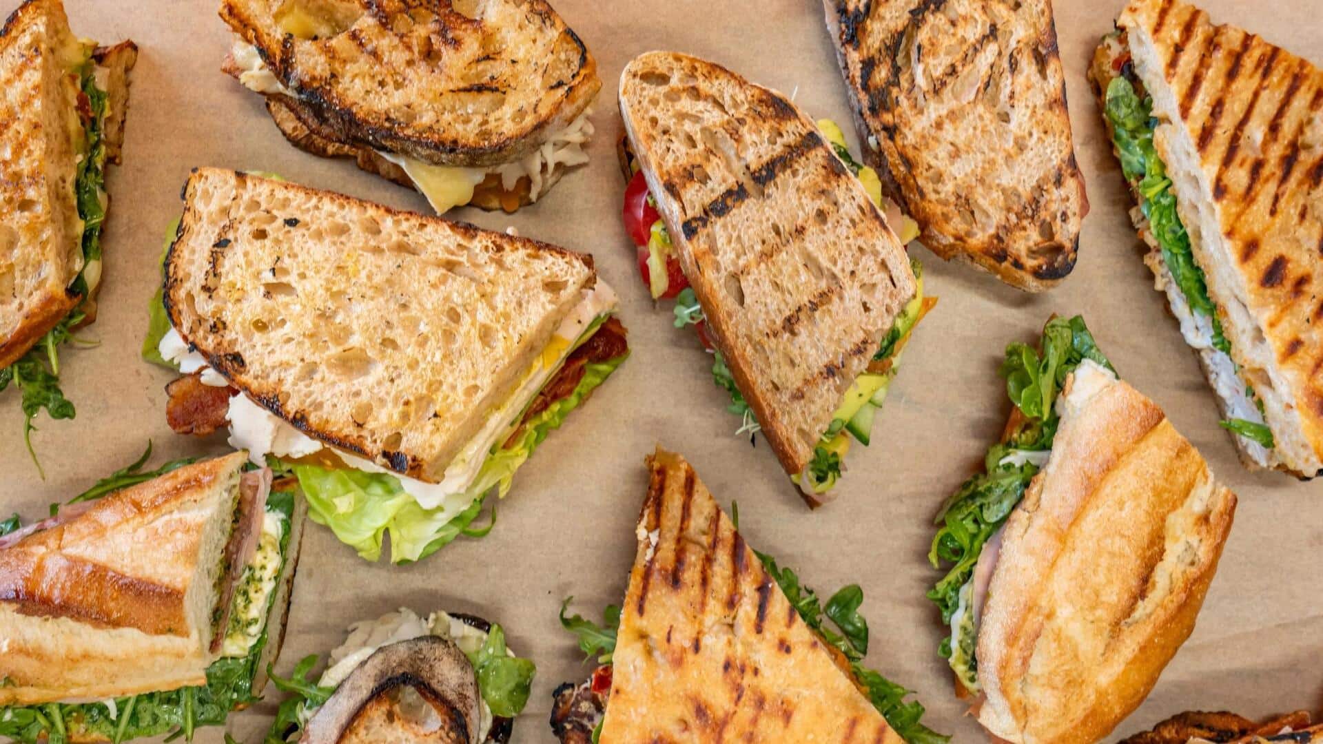 Ciptakan Sandwich Klasik dengan Olesan Herbal