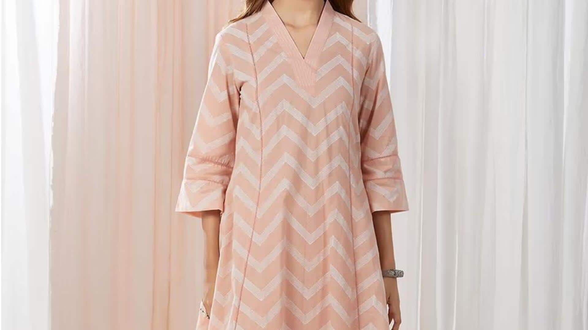 Warna pastel siap musim panas untuk busana etnik India