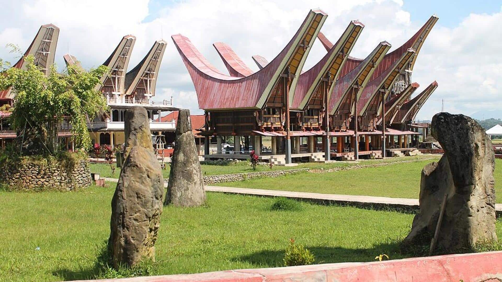 Menjelajahi Budaya dan Lanskap Tana Toraja Menjelajahi Budaya dan Lanskap Tana Toraja