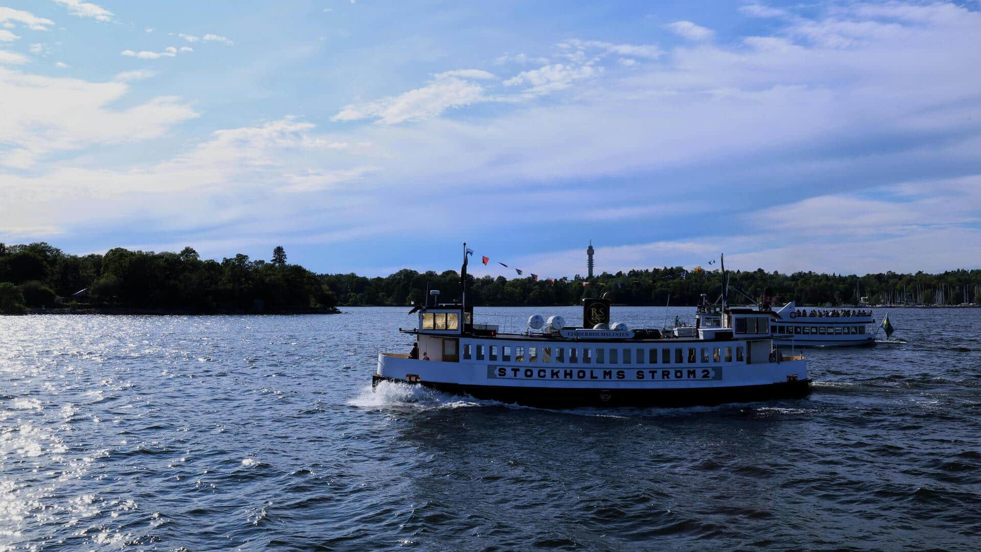 Perjalanan Feri Indah di Kepulauan Stockholm