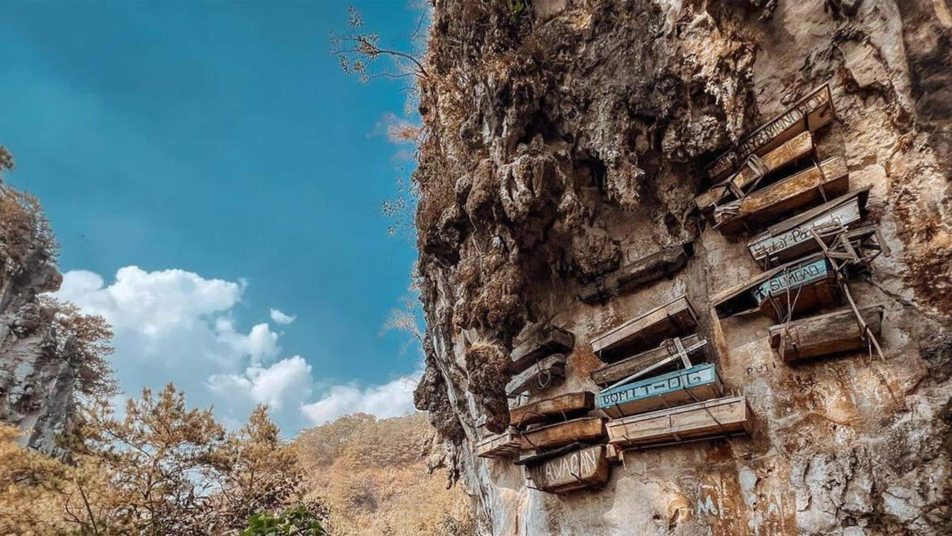 Menjelajahi Keunikan Area Pemakaman Yang Menggantung Di Sagada, Filipina