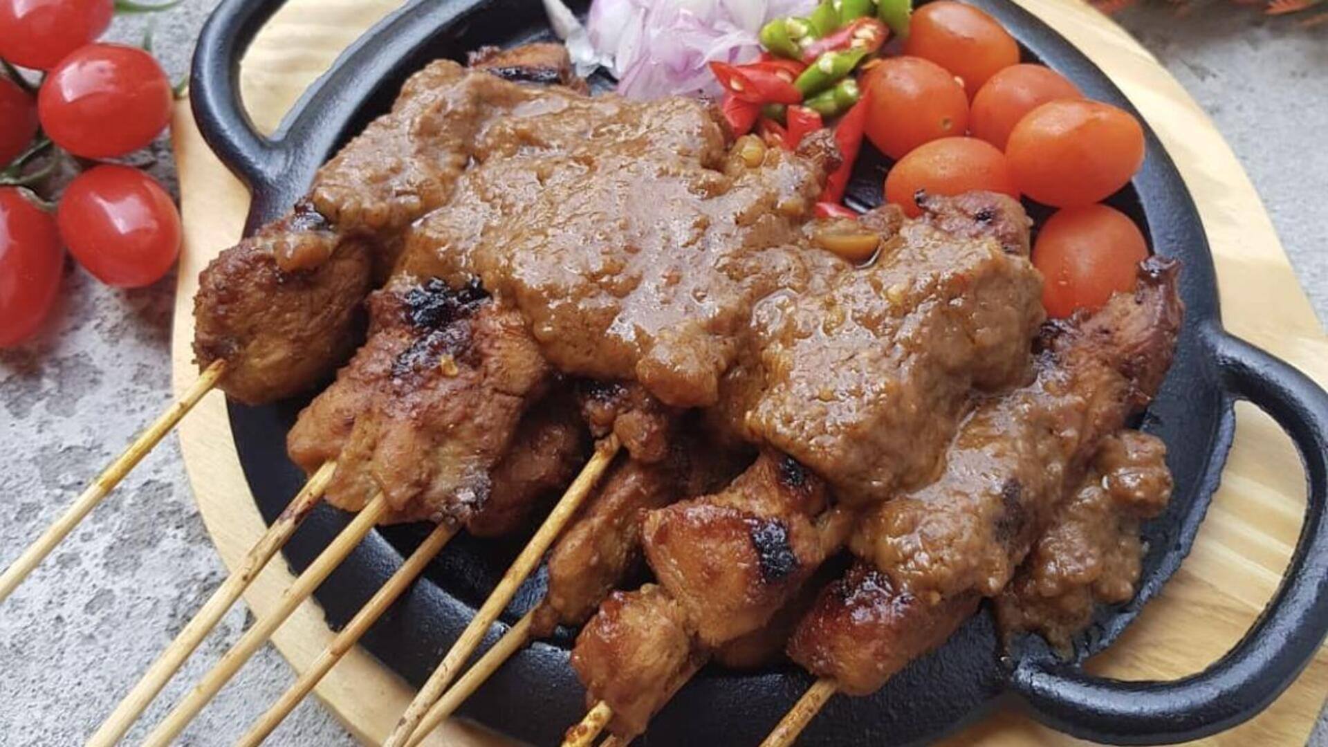 5 Saus Kacang Indonesia yang Wajib Dicoba