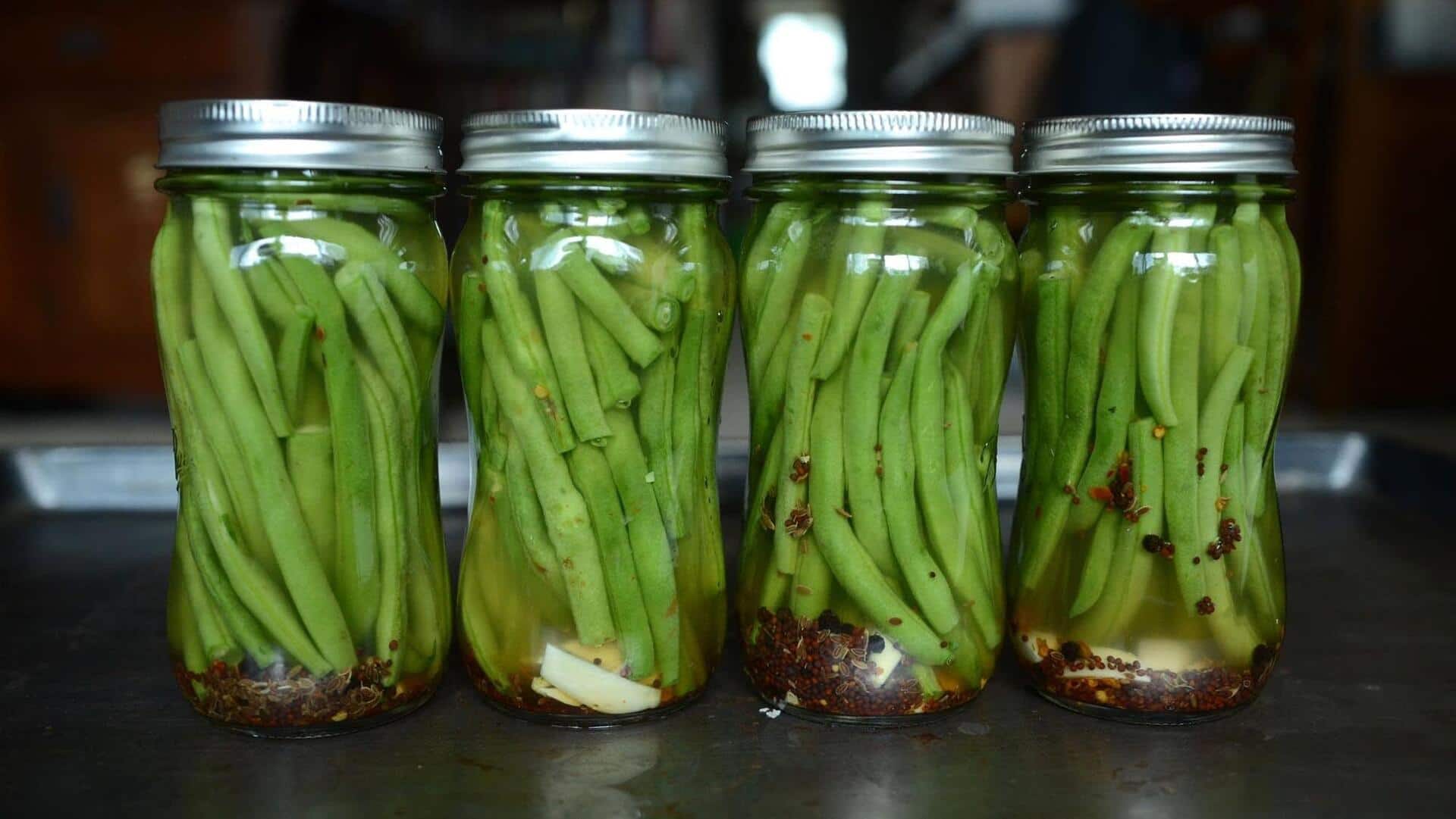 5 Sayuran Lokal yang Kurang Dikenal untuk Membuat Acar