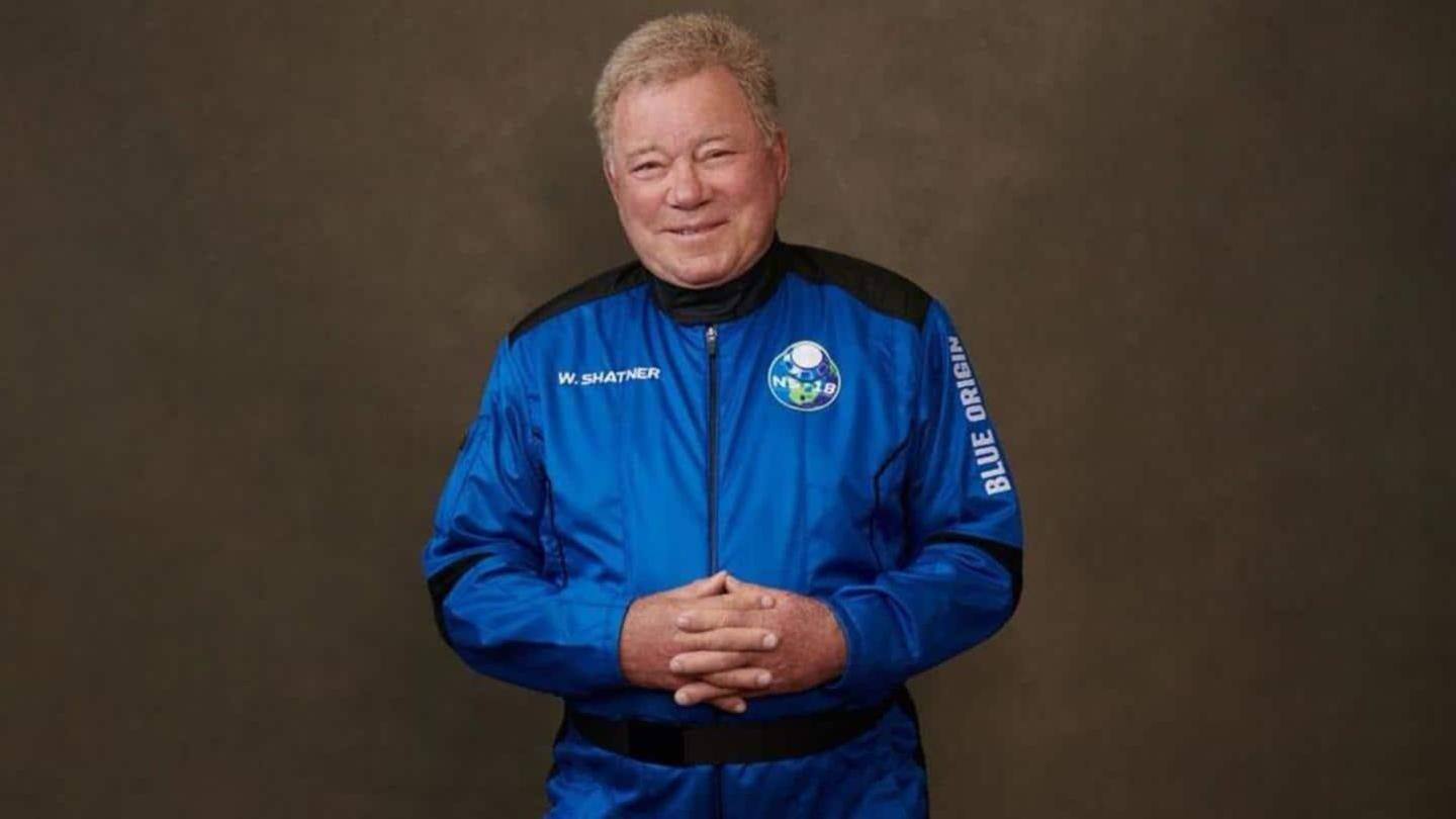 William Shatner menjadi orang tertua di dunia yang melakukan perjalanan ke luar angkasa