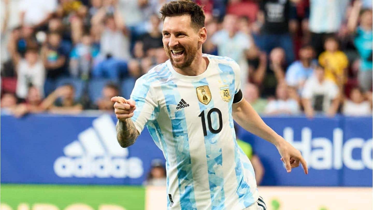 Lionel Messi menjadi pencetak gol terbanyak keempat di sepak bola internasional pria
