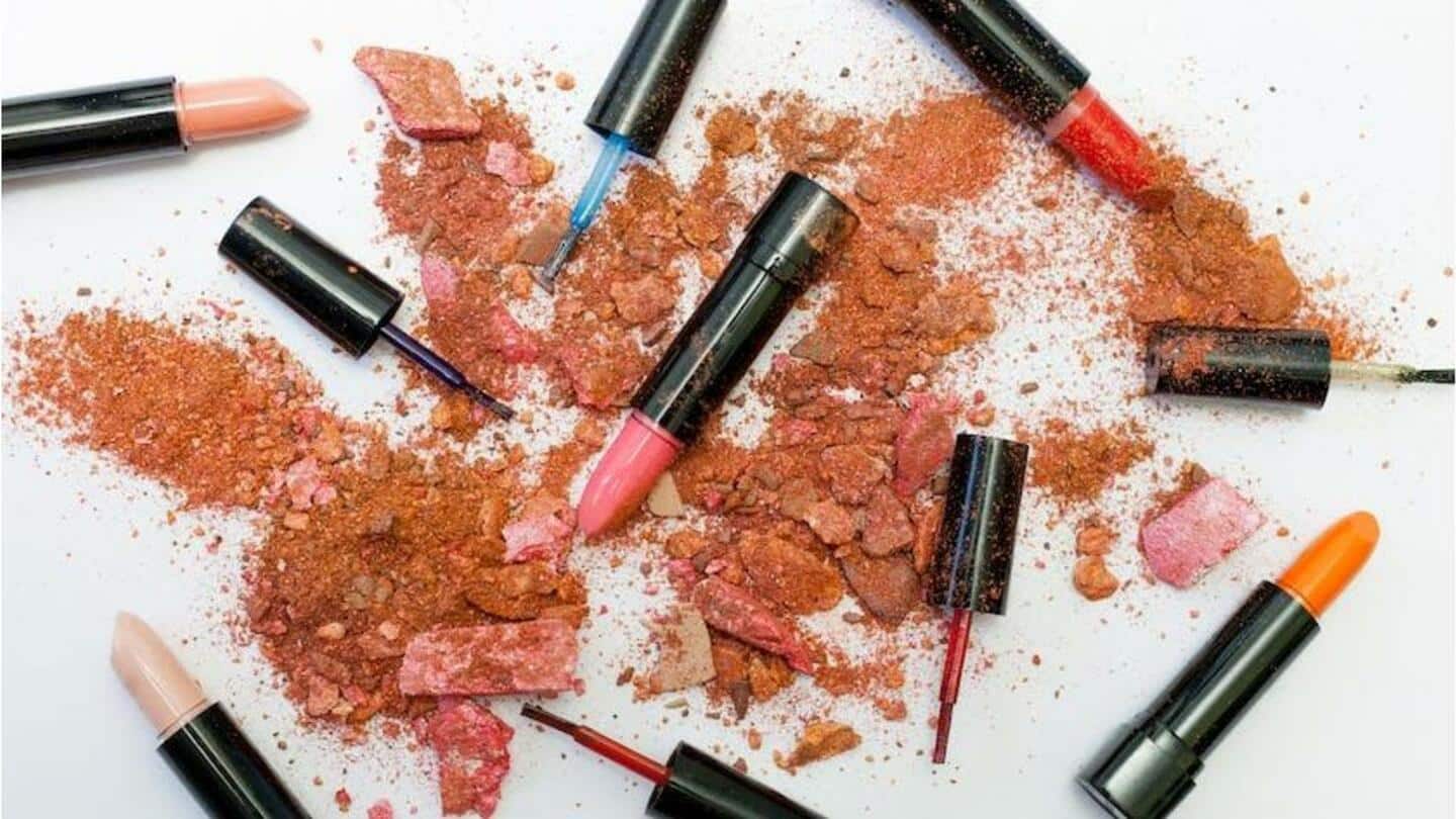 Cara memilih lipstik yang cocok untuk kulit Anda