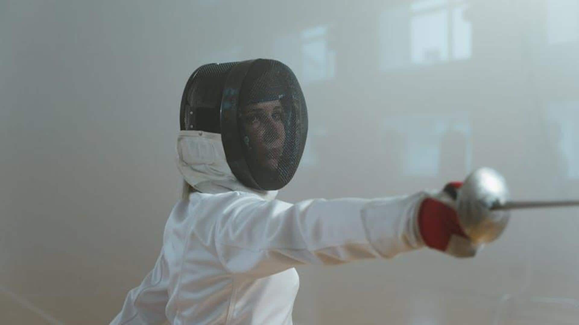 Sejarah desain ikonik topeng anggar