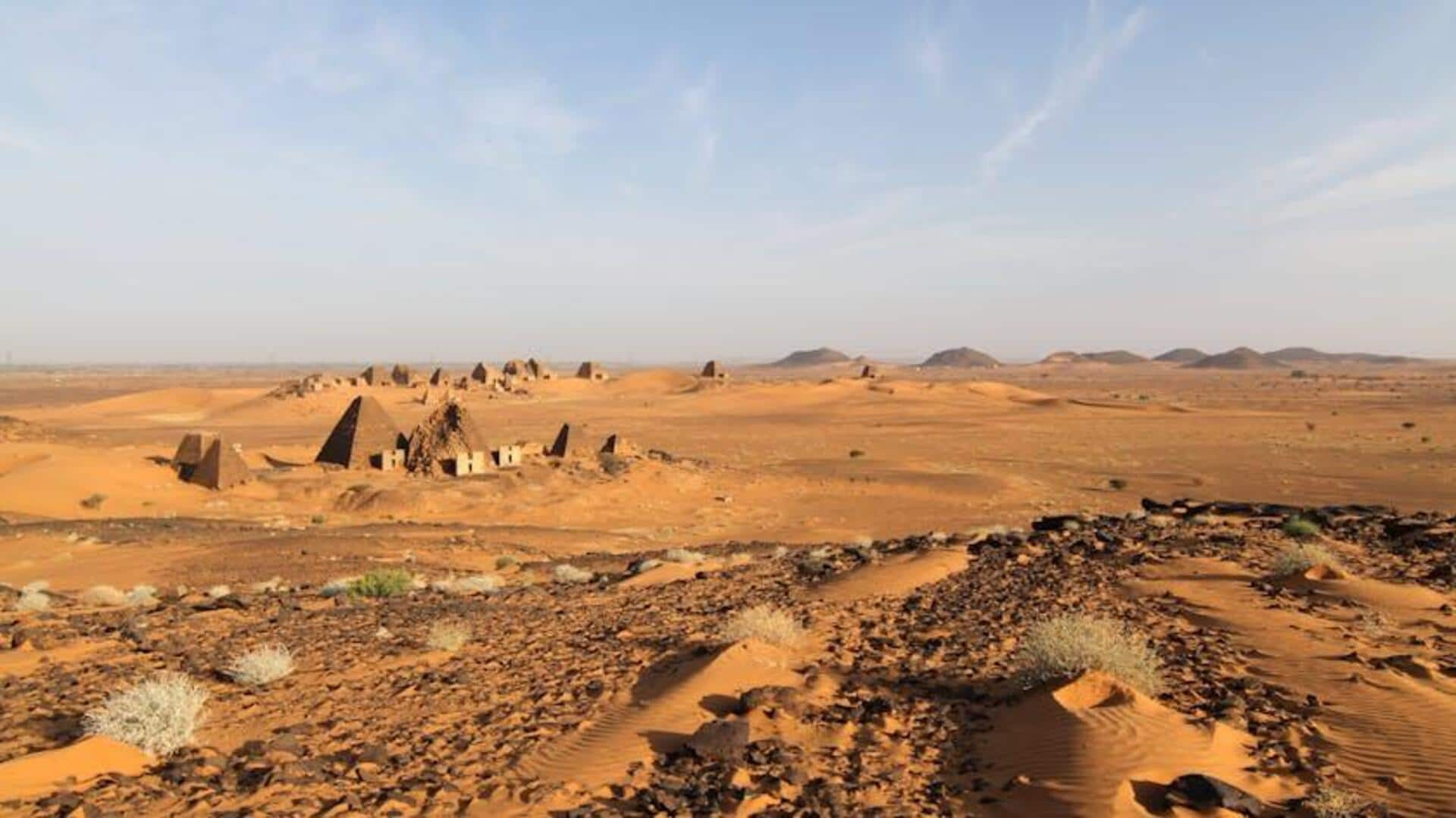 Menjelajahi Keajaiban Piramida Meroe, Sudan